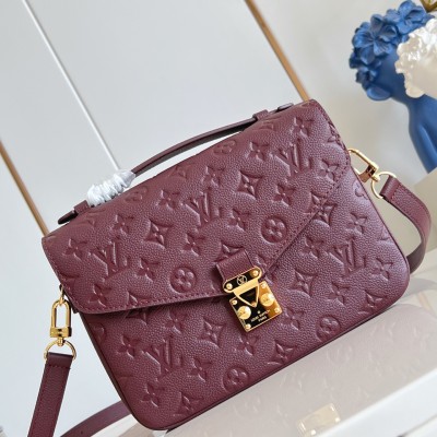 Louis Vuitton - Pochette Métis M41487 Monogram Empreinte Handbag