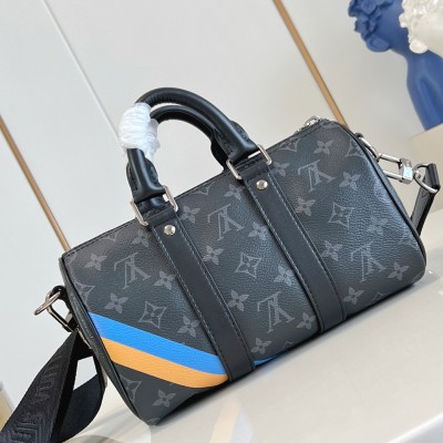 Louis Vuitton - Keepall 25 Monogram Eclipse Canvas Bag(P01942)