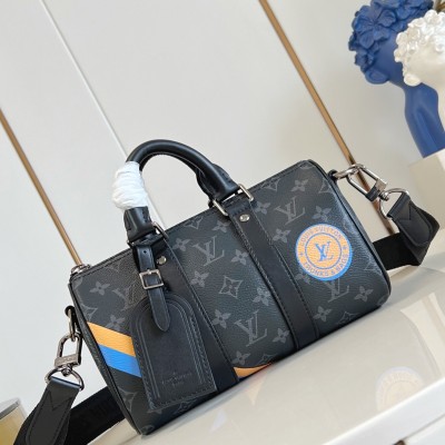 Louis Vuitton - Keepall 25 Monogram Eclipse Canvas Bag(P01942)