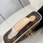 Louis Vuitton M83079 Nice Beauty Pouch – Monogram Canvas with VVN Handles & Vuittonite Lining