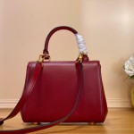 Louis Vuitton Sac Cluny Mini M15229 - Burgundy Epi Leather with Water Ripple Design