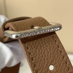 Louis Vuitton Keepall Bandoulière M25980 and M26065 Waxed Cowhide Leather with LV Embossing