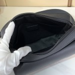 Louis Vuitton Boarding Messenger Bag M15265 in Black – Business