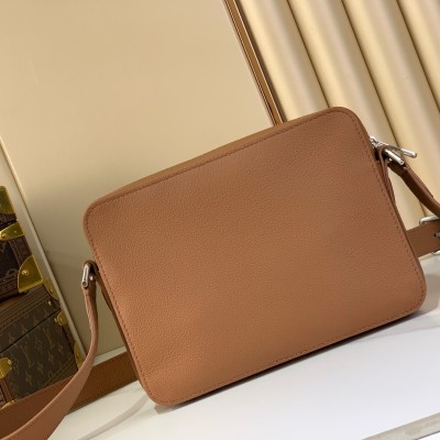 Louis Vuitton - Boarding Messenger Bag M25981 Business