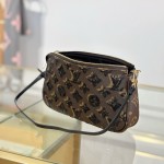 Louis Vuitton Sequin Mahjong Bag M26743 Replica Clutch