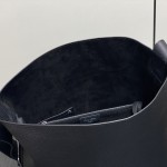 Louis Vuitton Verso Hobo Bag Black LV Touch Leather