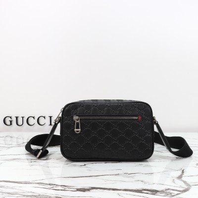 Gucci - 850238 Black GG Embossed Leather Shoulder Bag