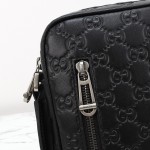 Gucci 850242 Black Embossed Leather Shoulder Bag
