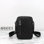 Gucci 850242 Black Embossed Leather Shoulder Bag
