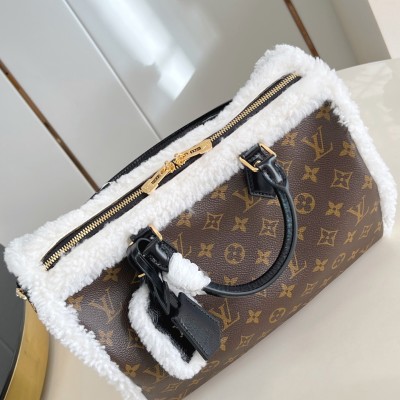 Louis Vuitton - M26326 Speedy Soft 30 Teddy Handbag Monogram Canvas with Shearling Trim