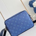 Louis Vuitton Nil Crossbody Bag - Monogram Heritage Canvas with Detachable Handle and Strap