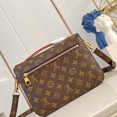 Louis Vuitton - Pochette Métis Handbag in Monogram Canvas