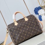 Louis Vuitton M46980 Speedy Bandoulière 30 in Monogram canvas with steel hardware