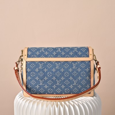 Louis Vuitton - Dauphine Soft Large Handbag Monogram Denim M13319