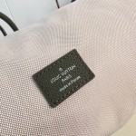 Louis Vuitton Georges Tote Bag M23153 in Cuir Millésime grained leather