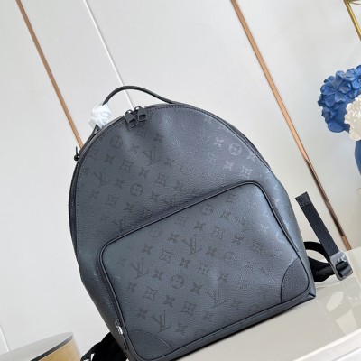 Louis Vuitton - Discovery Cargo Backpack M26765 Monogram Midnight Coated Canvas