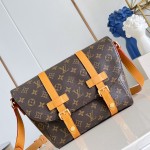Louis Vuitton M28115 Christopher Messenger Bag in Monogram Archive Canvas