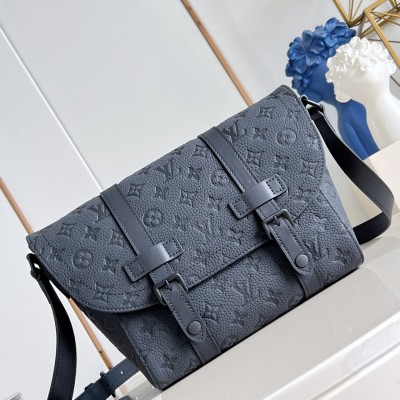 Louis Vuitton - M28324 Christopher Messenger Bag Monogram Taurillon Leather