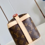Louis Vuitton M15350 Cruiser Toiletry Bag in Monogram Canvas with Top Handle