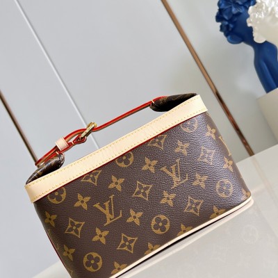 Louis Vuitton - M15350 Cruiser Toiletry Bag Monogram Canvas